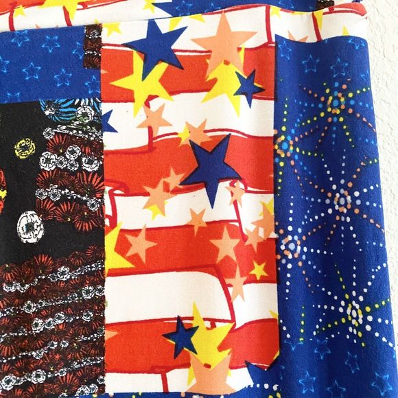 Lularoe One Size Mountain And Cloud Rare One Size Leggings‎  Athleisure EUC - Picture 8 of 10